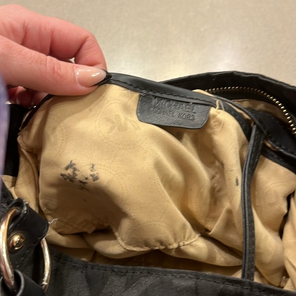 Michael Kors purse - Picture 5 of 7